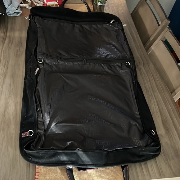 DIANE VON FURSTENBERG GARMENT BAG- LARGE BLACK 24x21” - Picture 11 of 17